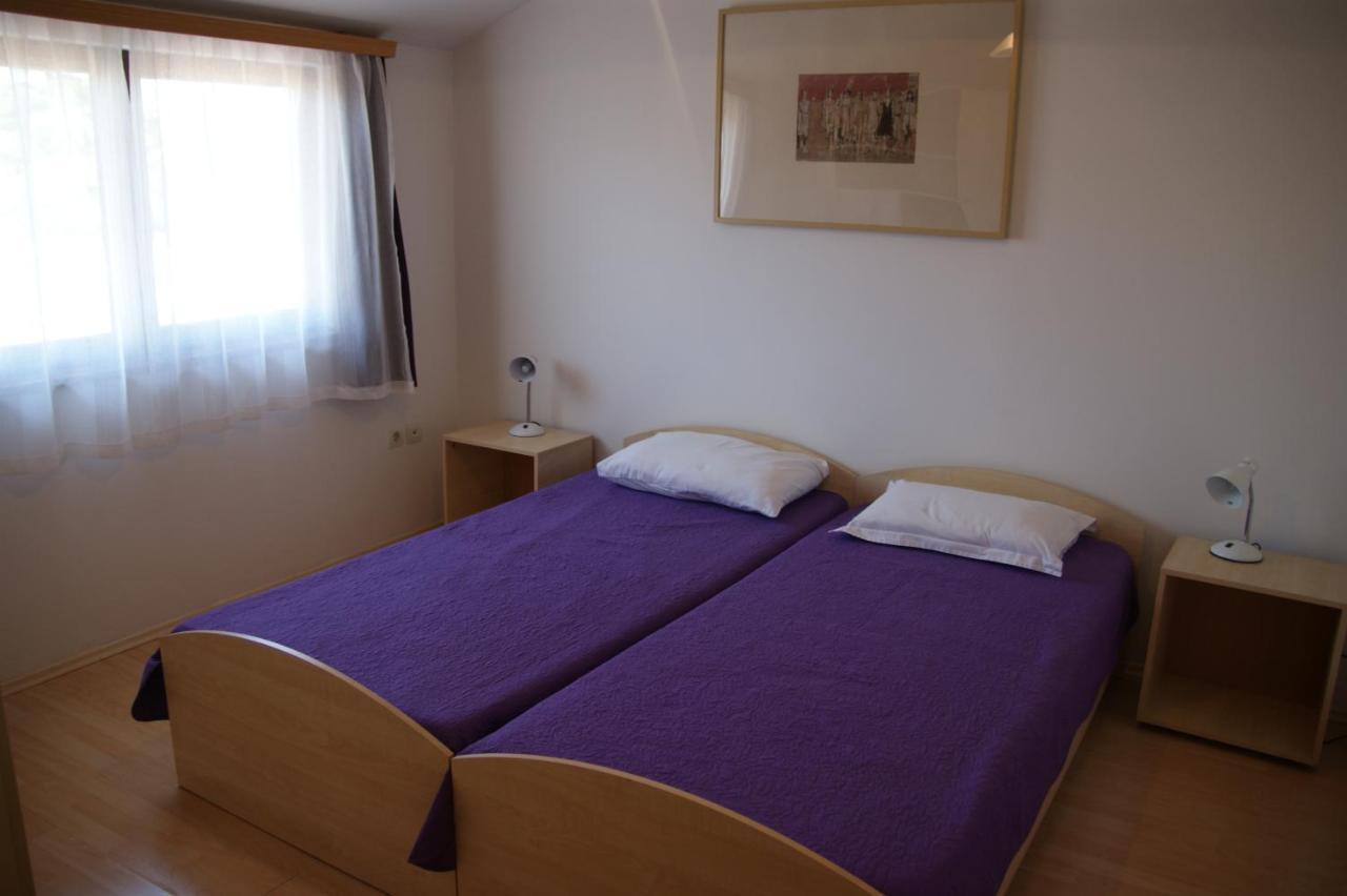 Apartman Adriatic Пула Екстериор снимка