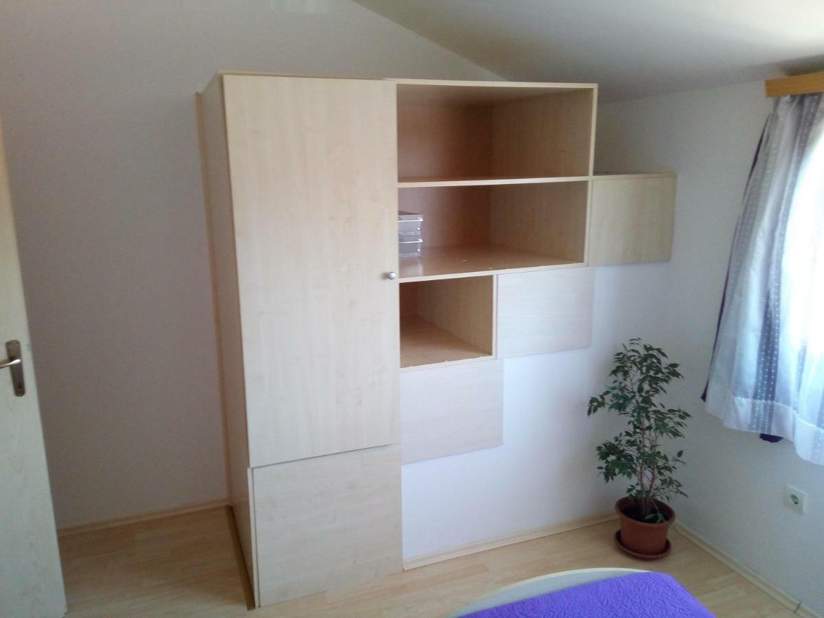Apartman Adriatic Пула Екстериор снимка